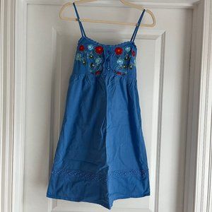 split Blue Dress w/ Embroidered Flowers Size Small